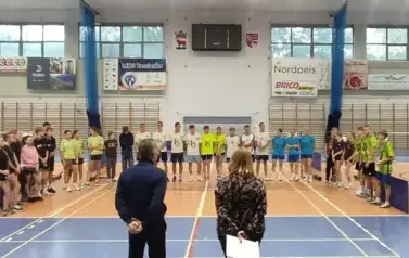 DRUŻYNOWE MISTRZOSTWA POWIATU W BADMINTONIE 2025 12