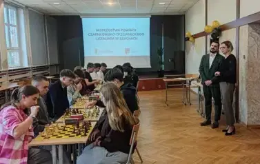 MISTRZOSTWA POWIATU W SZACHACH DRUŻYNOWYCH "LICEALIADA" 2
