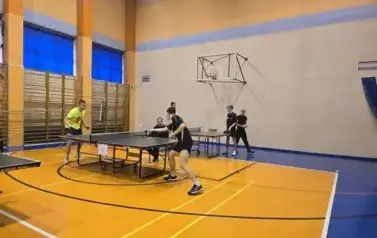 MISTRZOSTWA POWIATU W TENISIE STOŁOWYM 3
