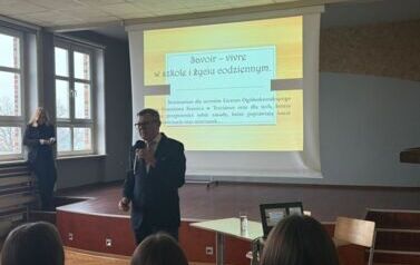SAVOIR-VIVRE W SZKOLE I ŻYCIU CODZIENNYM 3
