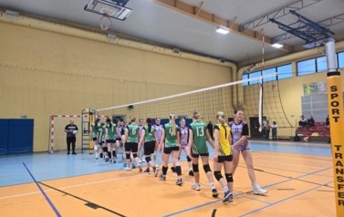 ROZGRYWKI POWIATOWE W PIŁCE SIATKOWEJ 2
