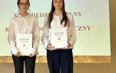 NASI BEZBŁĘDNI LICEALIŚCI ... 2