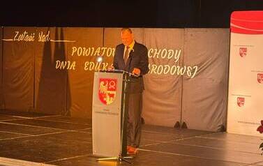 POWIATOWE OBCHODY DNIA EDUKACJI NARODOWEJ 40