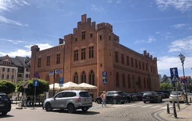 1 A I 2 C W KOŁOBRZEGU 21