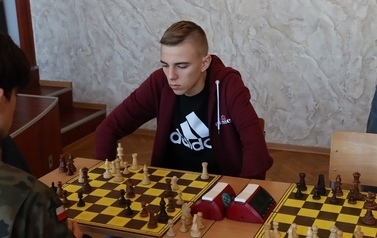 DRUŻYNOWE MISTRZOSTWA POWIATU W SZACHACH 23