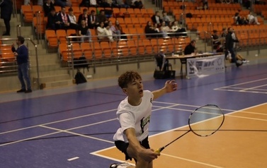 ZAWODY STREFOWE XXIV LICEALIADY W BADMINTONIE 11