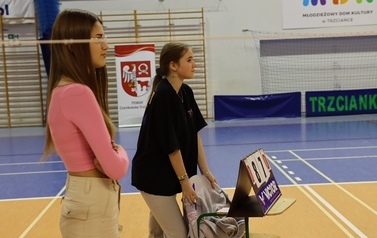 ZAWODY STREFOWE XXIV LICEALIADY W BADMINTONIE 45