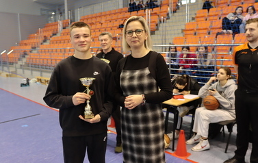 POWIATOWE MISTRZOSTWA W PIŁCE KOSZYKOWEJ CHŁOPC&Oacute;W 39