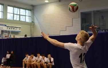 POWIATOWE MISTRZOSTWA W PIŁCE SIATKOWEJ 35