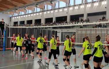 II MIEJSCE SIATKAREK W REJONIE PILSKIM  1