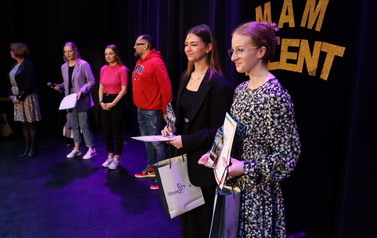 MAM TALENT 37