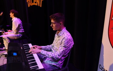 MAM TALENT 52