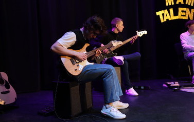 MAM TALENT 53