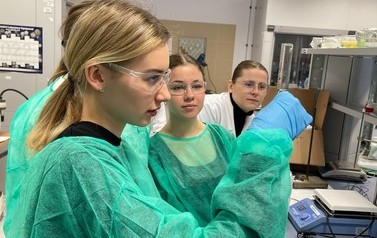 ZAJĘCIA LABORATORYJNA NA WTiICH ZUT SZCZECIN 32