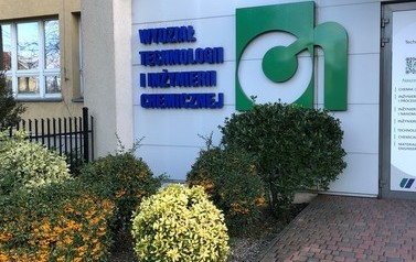 ZAJĘCIA LABORATORYJNA NA WTiICH ZUT SZCZECIN 90