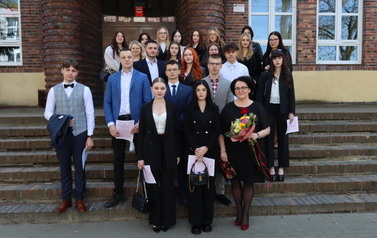 POŻEGNANIE ABSOLWENT&Oacute;W 7