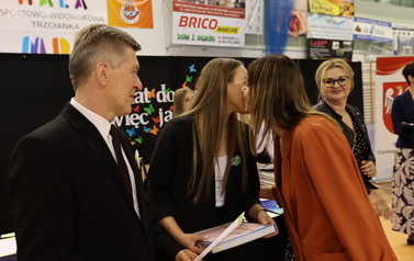 POŻEGNANIE ABSOLWENT&Oacute;W 106