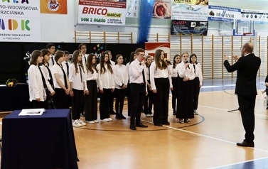 POŻEGNANIE ABSOLWENT&Oacute;W 138