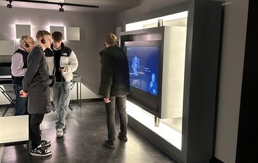 WYJAZD NAUKOWY KL. III AB i III C DO POZNANIA 15
