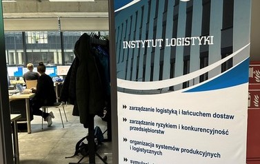 WYJAZD NAUKOWY KL. III AB i III C DO POZNANIA 31