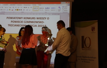 SUKCES NA POWIATOWYM KONKURSIE WIEDZY O POWIECIE  9