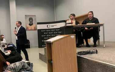 HUMANIŚCI NA SWPS W POZNANIU 1