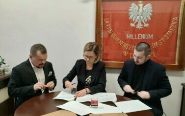 POROZUMIENIE O WSP&Oacute;ŁPRACY 41