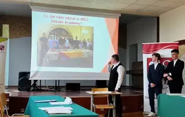 II SZKOLNA DEBATA OXFORDZKA 6