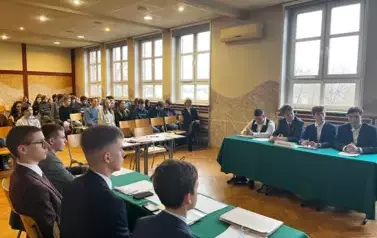 II SZKOLNA DEBATA OXFORDZKA 19