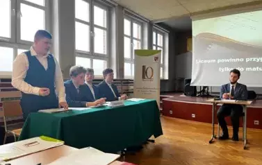 II SZKOLNA DEBATA OXFORDZKA 22