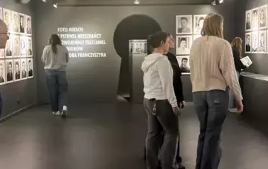 KLASA II C W MUZEUM 14