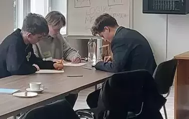 DEBATY OXFORDZKIE - SZKOLENIE 6