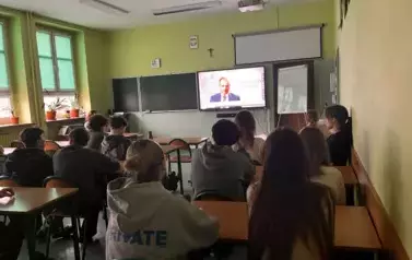 E-LEKCJA Z SĘDZIĄ 6