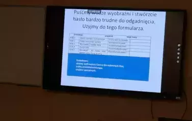 KOLEJNE SPOTKANIE SZKOŁY MIĘDZYPOKOLENIOWEJ 32
