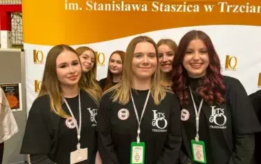 GIEŁDA ZAWOD&Oacute;W I KARIERY 2025 9