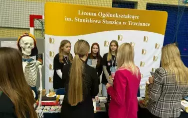 GIEŁDA ZAWOD&Oacute;W I KARIERY 2025 16