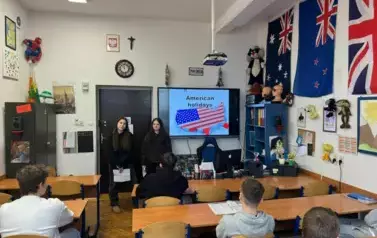 AMERICAN CULTURE WEEK 31