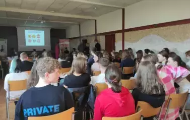 KONKURS HISTORYCZNY DLA SZK&Oacute;Ł PODSTAWOWYCH 15