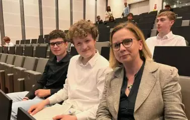 FINALIŚCI XIX OLIMPIADY WIEDZY KONSUMENCKIEJ 12