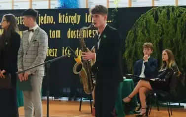 POŻEGNANIE ABSOLWENT&Oacute;W 2025 27