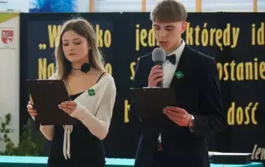 POŻEGNANIE ABSOLWENT&Oacute;W 2025 39