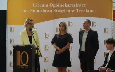POŻEGNANIE ABSOLWENT&Oacute;W 2025 76