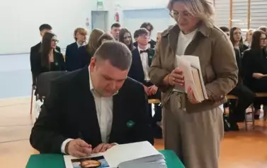POŻEGNANIE ABSOLWENT&Oacute;W 2025 132