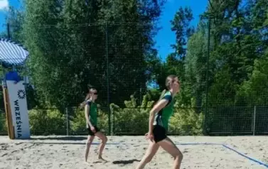 BRĄZ NA MISTRZOSTWACH WOJEW&Oacute;DZTWA W PIŁCE SIATKOWEJ PLAŻOWEJ 14
