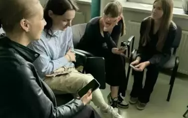 Z MIKROFONEM, MOPEM I W BALETKACH - 3C W POZNANIU 14
