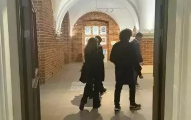 Z MIKROFONEM, MOPEM I W BALETKACH - 3C W POZNANIU 27