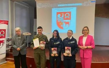 KONKURS WIEDZY O POWIECIE CZARNKOWSKO-TRZCIANECKIM 6