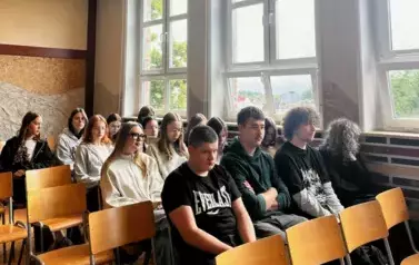 III SZKOLNA DEBATA OKSFORDZKA 14