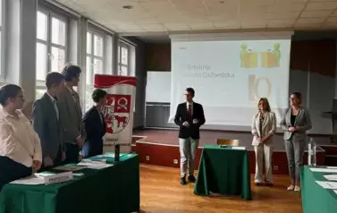 III SZKOLNA DEBATA OKSFORDZKA 17