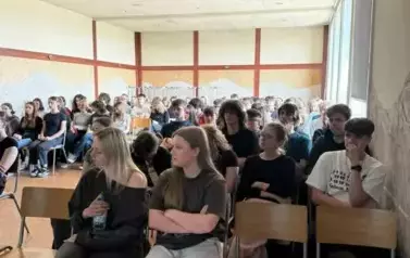 BEZPIECZNE WAKACJE - SPOTKANIE Z POLICJĄ 2